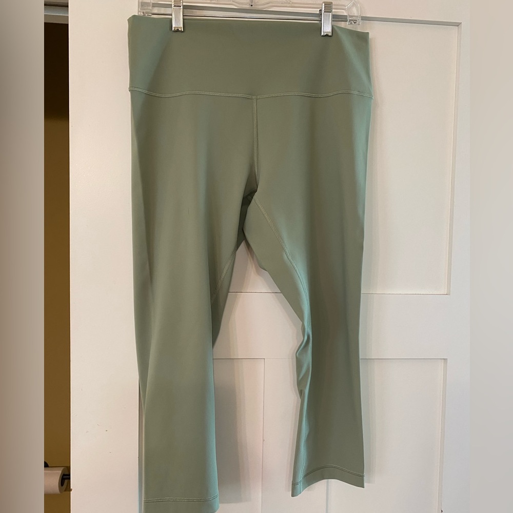 Lululemon Align High Rise  Crop Legging 21 inch inseam